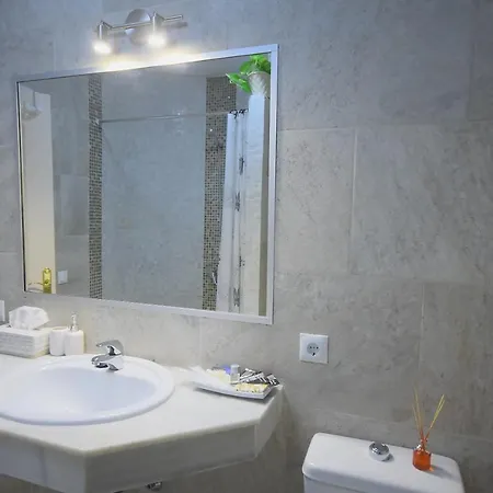 Sunny Terraced Apartment In Costa Adeje, Tenerife South アパート